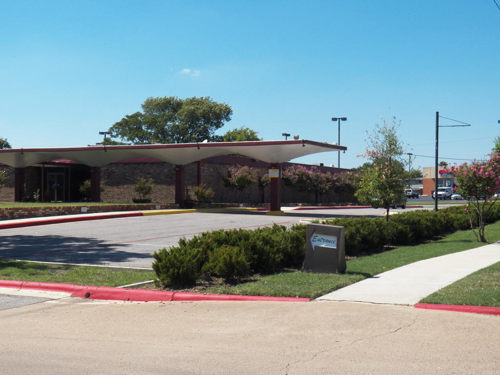 University Inn Bryan Exterior foto